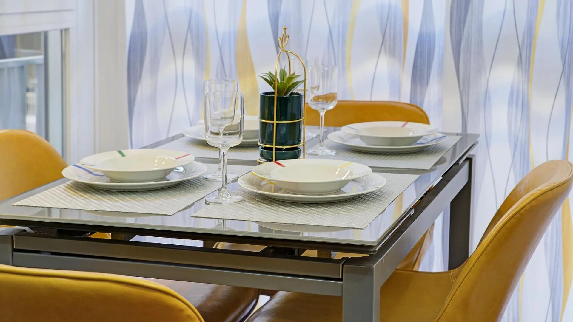 Apartamento Centrico En Granada Con Wifi
